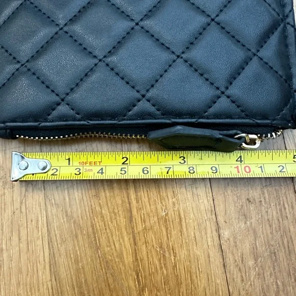 *last chance!!* Black zip wallet with ring - Picture 10 of 14